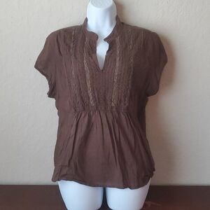 XL brown Caribbean Joe split neck cap sleeve ladies top